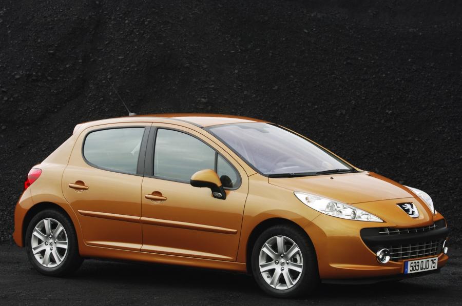  Peugeot 207 2006 года  (фото 79 из 180)